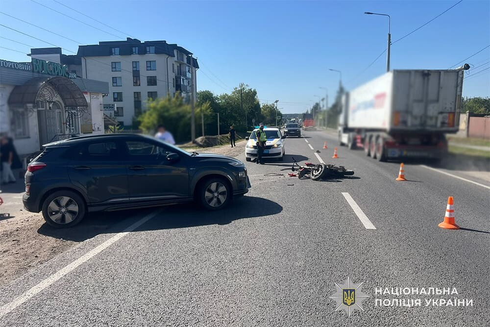 У Кременці внаслідок ДТП травмувався мотоцикліст