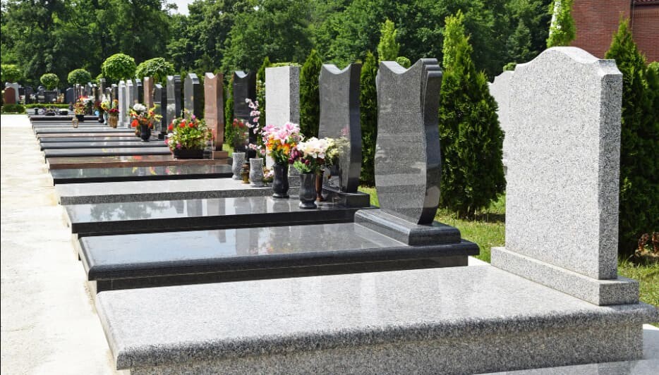 Пам’ятники в Тернополі — види, матеріали та ціни