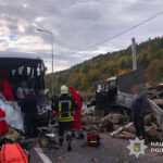У Монастириській громаді зіткнулися вантажівка та автобус