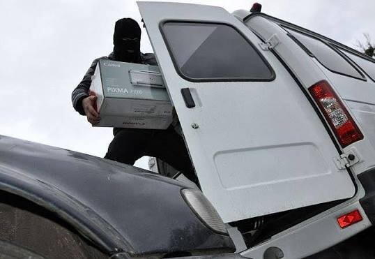 Шахрайство під виглядом перевізників: як не втратити гроші за поїздку чи доставку